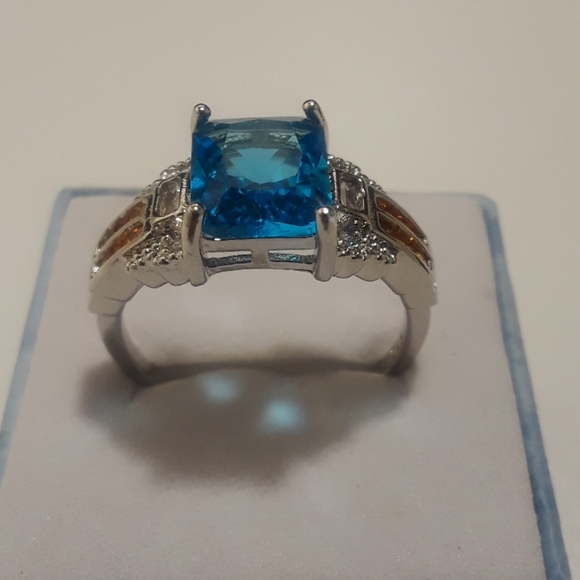 Blue topaz gemstone ring size 10, new - Picture 2 of 6